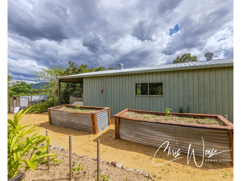 5 Shapland Drive, Royston QLD 4515