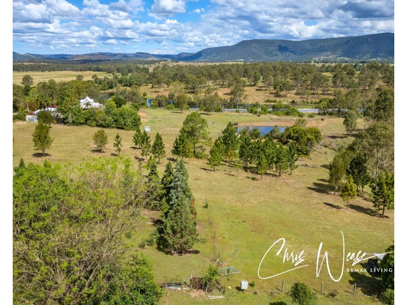 5 Shapland Drive, Royston QLD 4515