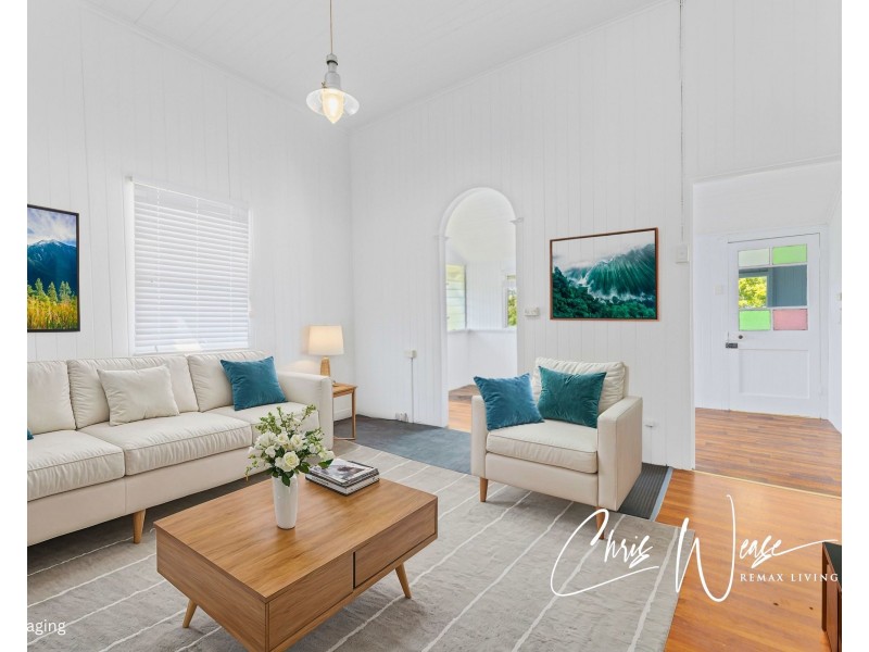 13 Row Street, Kilcoy QLD 4515