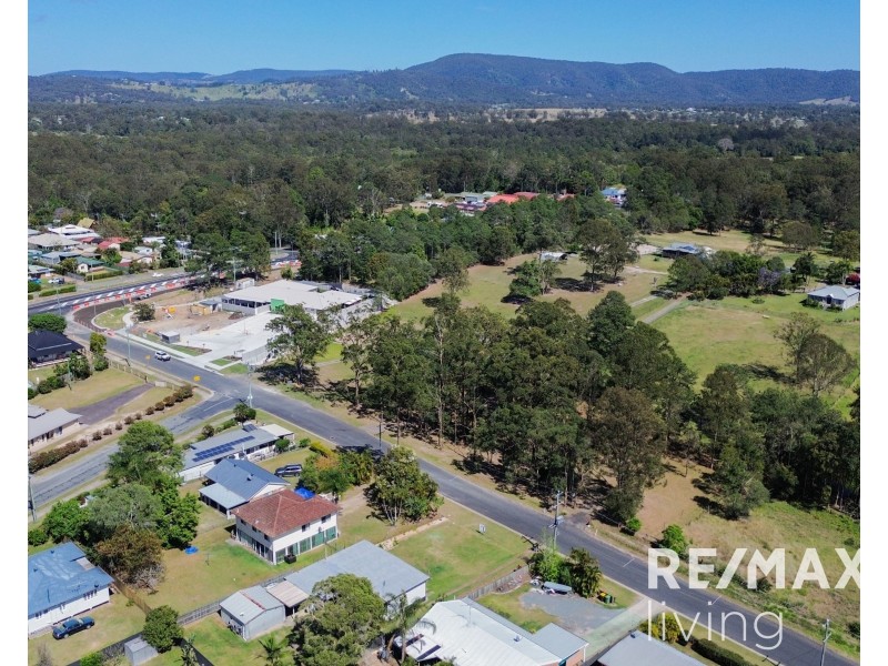 7 Bell Street, D’aguilar QLD 4514