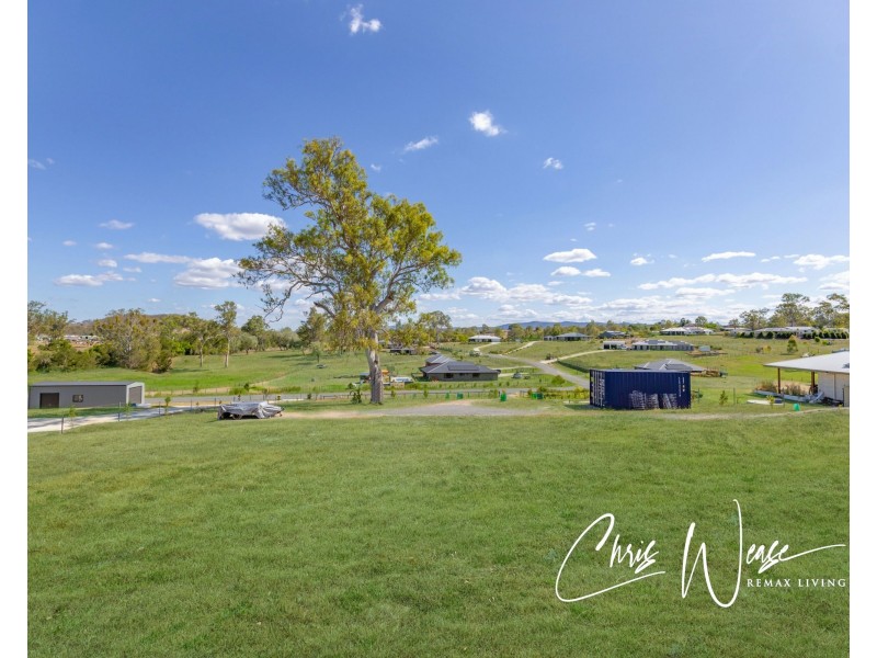 7 Atherton Place, Kilcoy QLD 4515