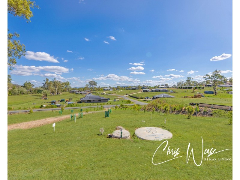 7 Atherton Place, Kilcoy QLD 4515