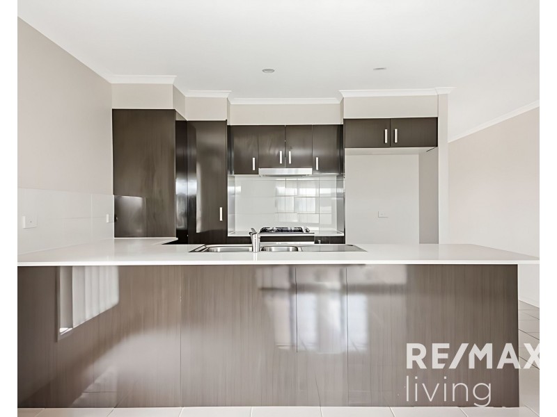 2/14a Mint Crescent, Griffin QLD 4503
