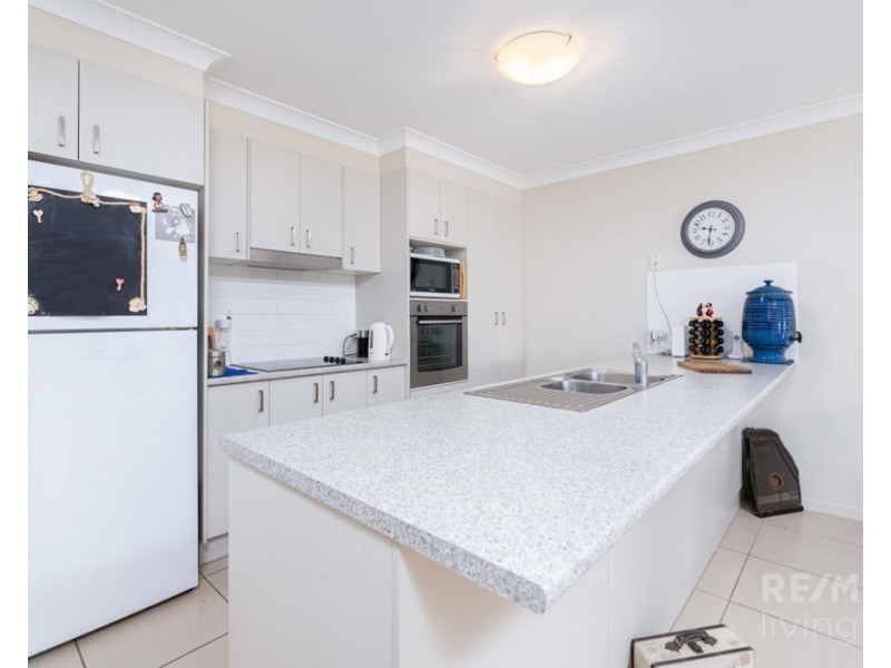 2/65 Water Fern Drive, Caboolture QLD 4510