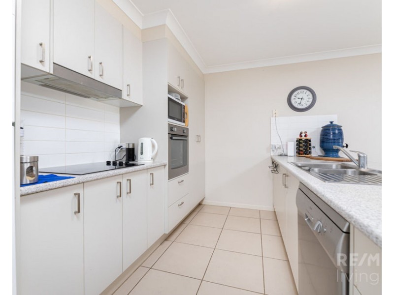 2/65 Water Fern Drive, Caboolture QLD 4510