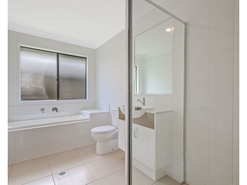7 Sunreef Street, Burpengary QLD 4505
