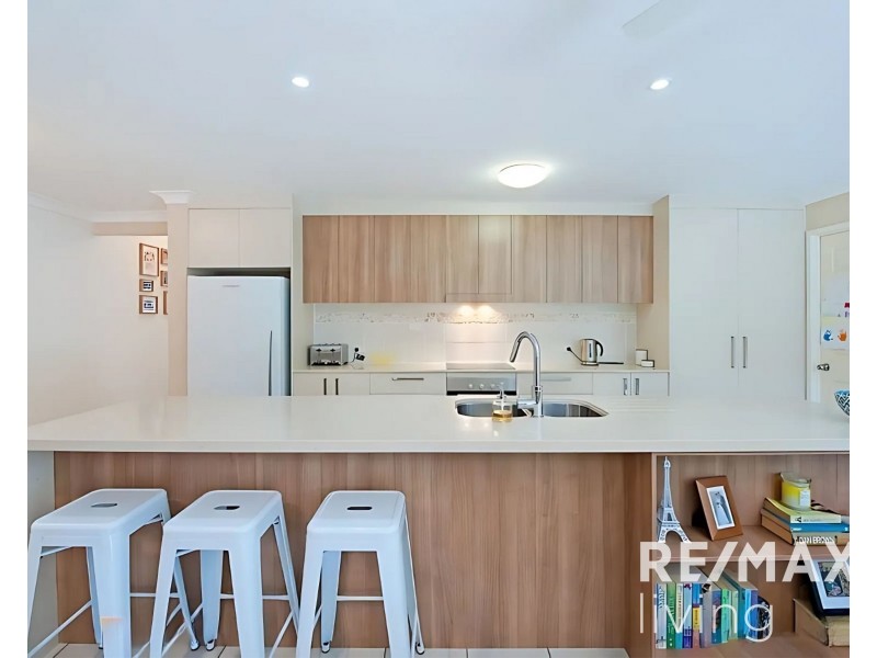 10 Ulysses St, Kallangur QLD 4503