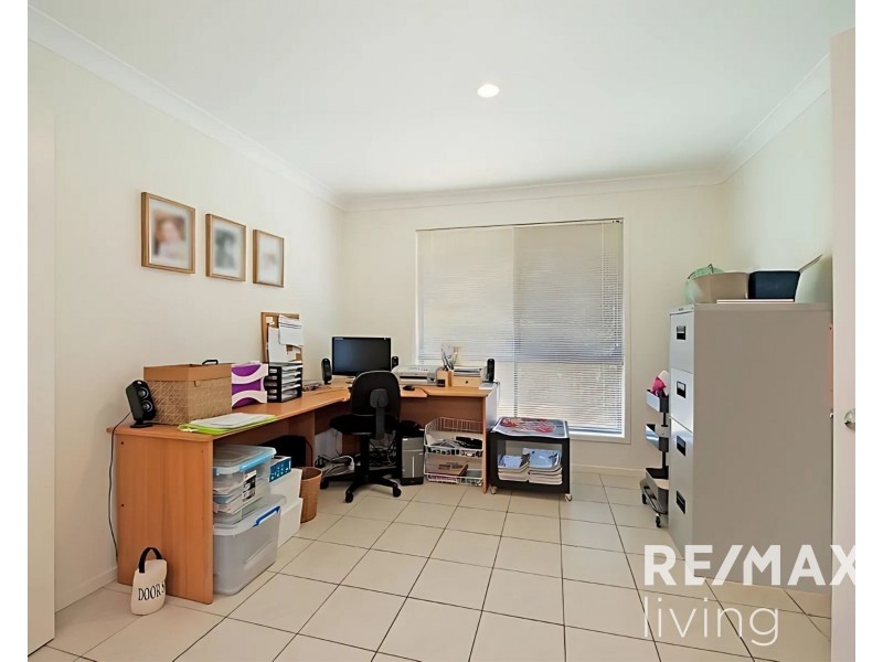 10 Ulysses St, Kallangur QLD 4503