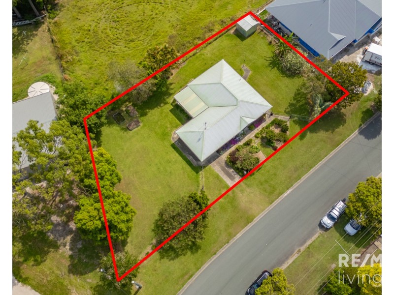 4 Gloucester Street, Woodford QLD 4514