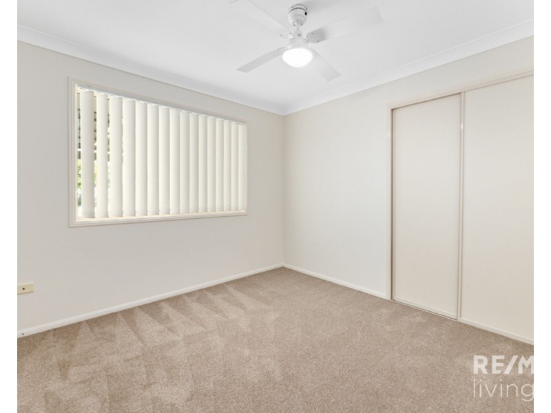 4 Gloucester Street, Woodford QLD 4514