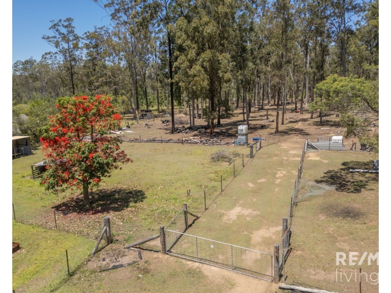 398 Crumpton Drive, Blackbutt North QLD 4306