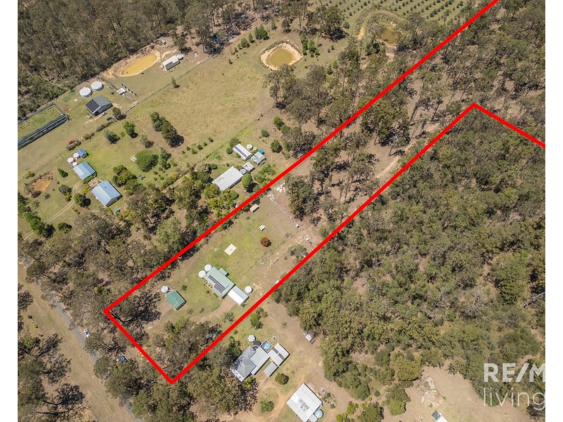 398 Crumpton Drive, Blackbutt North QLD 4306