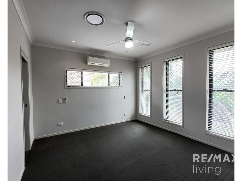 12 Morgan Street, North Lakes QLD 4509