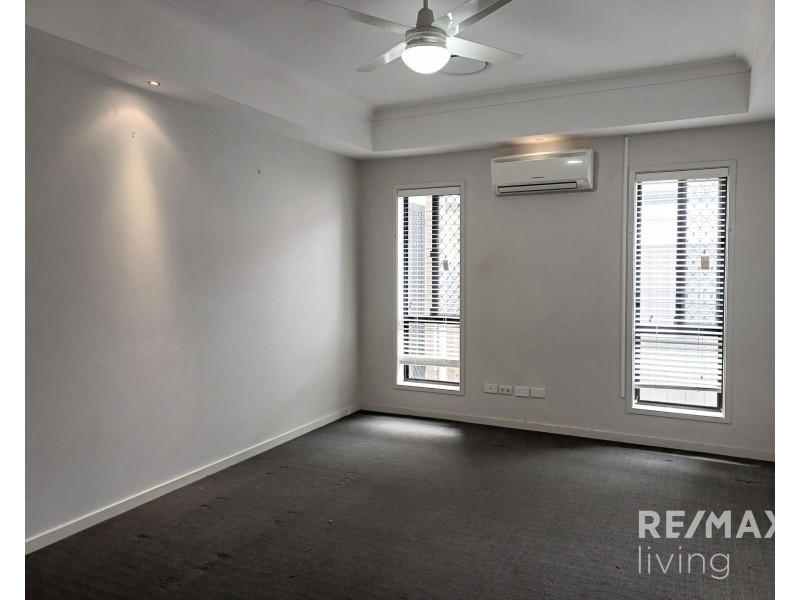 12 Morgan Street, North Lakes QLD 4509