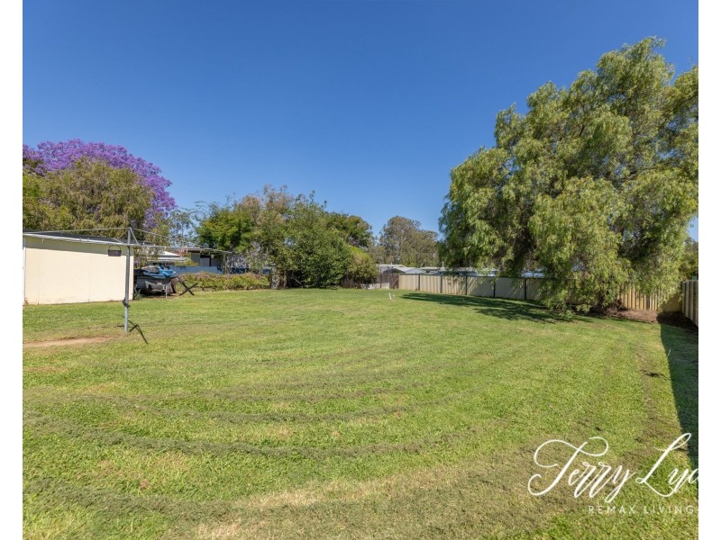 6 Browne Street, Yarraman QLD 4614
