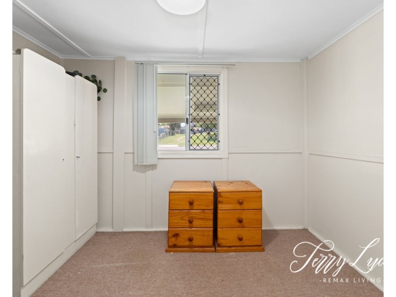 6 Browne Street, Yarraman QLD 4614