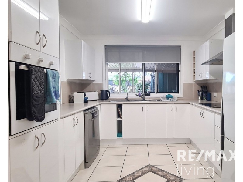 5 Riviera Court, Morayfield QLD 4506