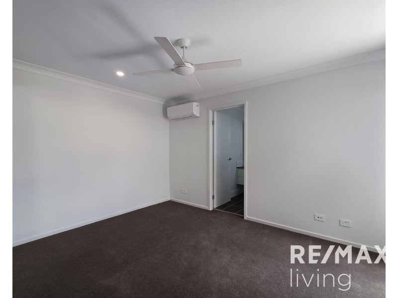 16 Lemon Myrtle Lane, Ripley QLD 4306