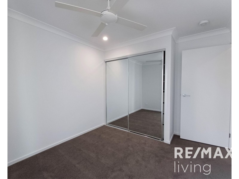 16 Lemon Myrtle Lane, Ripley QLD 4306