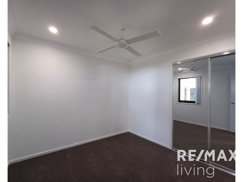 16 Lemon Myrtle Lane, Ripley QLD 4306