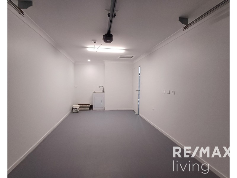 16 Lemon Myrtle Lane, Ripley QLD 4306