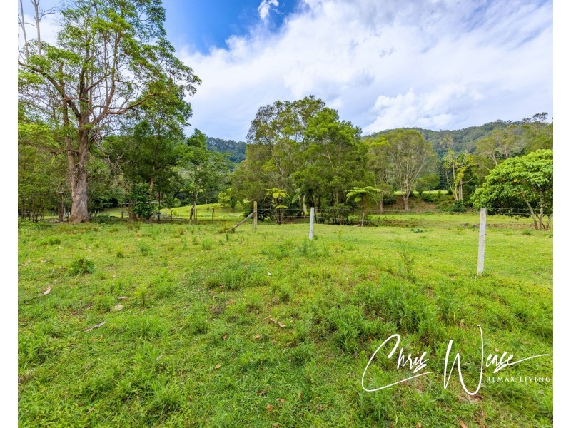 530 Nonmus Road, Stanmore QLD 4514