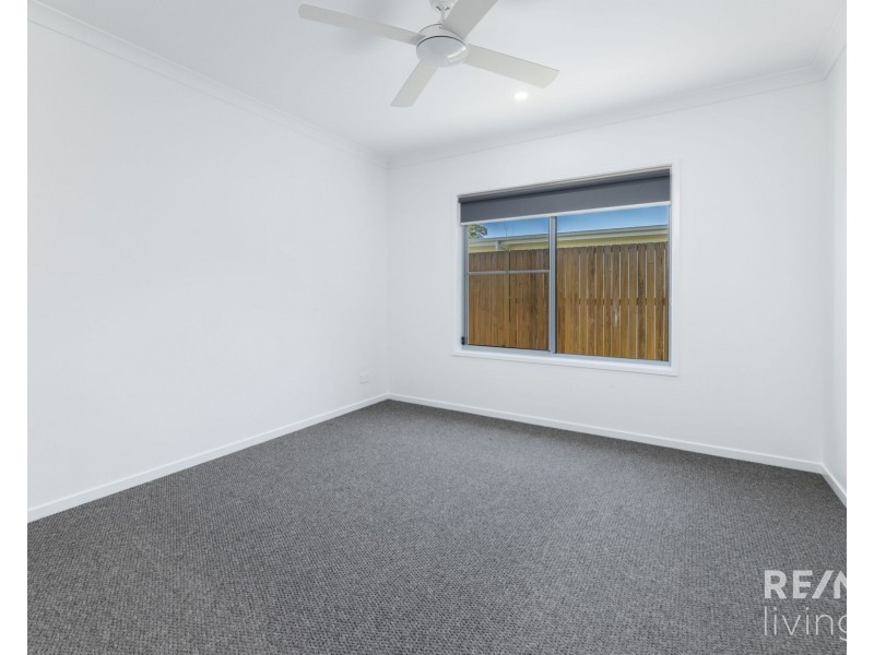 39 Hamilton Road, Woodford QLD 4514