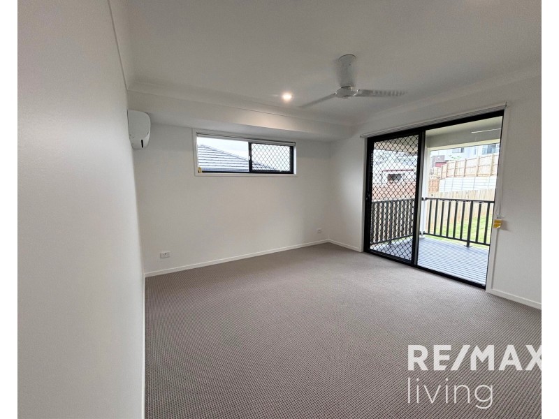 52 Belvedere Drive, Spring Mountain QLD 4124