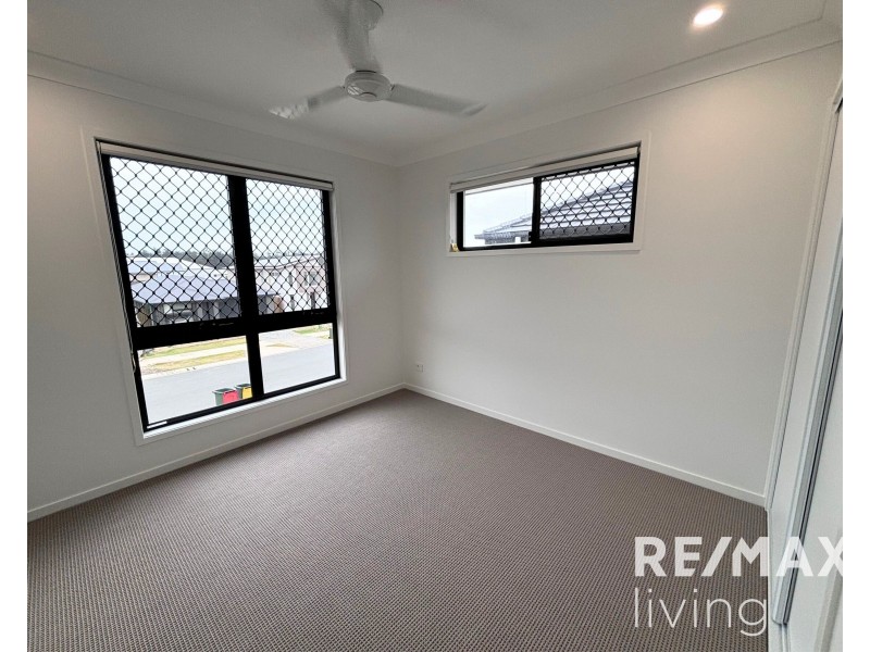 52 Belvedere Drive, Spring Mountain QLD 4124