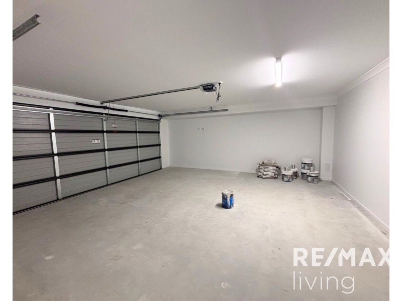 52 Belvedere Drive, Spring Mountain QLD 4124