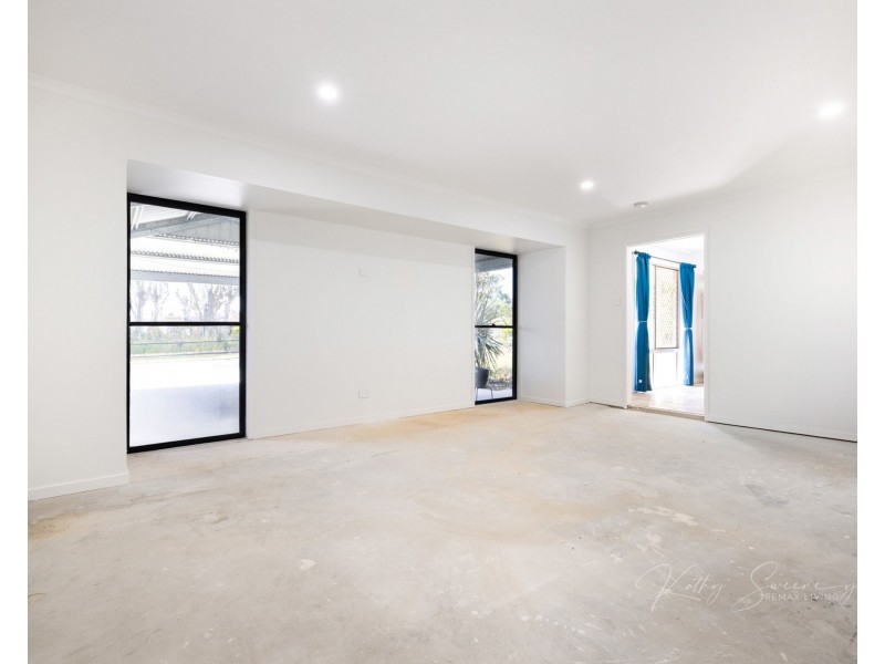 100-102 Rosehill Drive, Burpengary QLD 4505