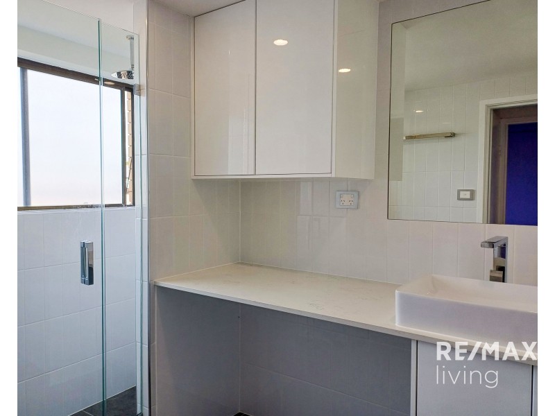 2/30 McLennan Street, Albion QLD 4010