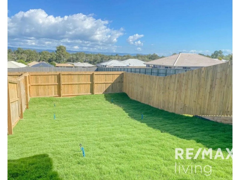 1/42 Cronin Street, Morayfield QLD 4506