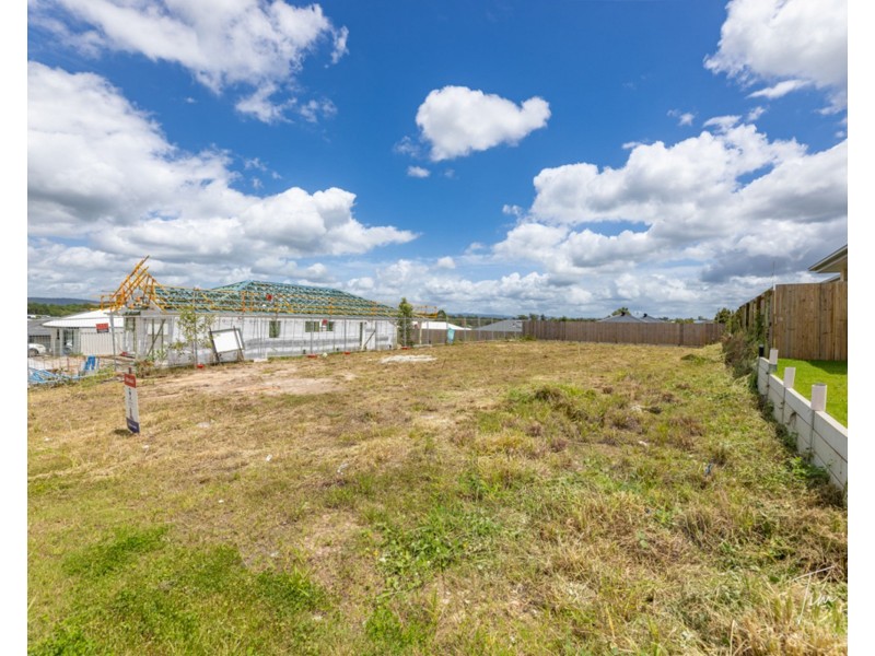 15 Flinders Street, D’aguilar QLD 4514