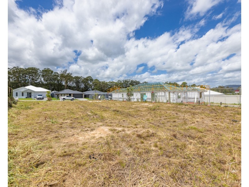 15 Flinders Street, D’aguilar QLD 4514