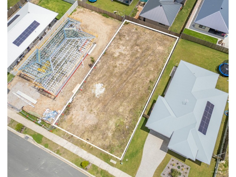 15 Flinders Street, D’aguilar QLD 4514