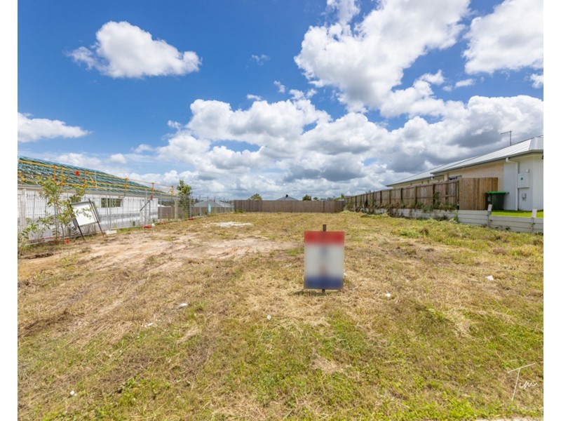 15 Flinders Street, D’aguilar QLD 4514