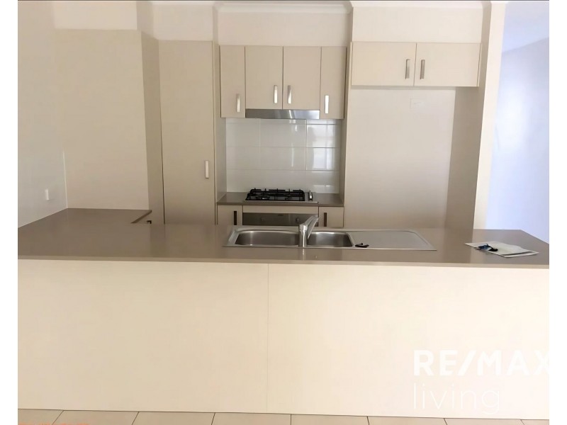 2/13 Capuchin Close, Dakabin QLD 4503