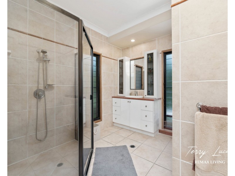 25 Mainsail Drive, Caboolture South QLD 4510