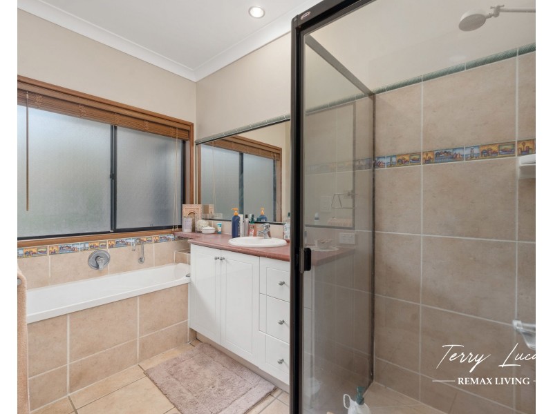 25 Mainsail Drive, Caboolture South QLD 4510