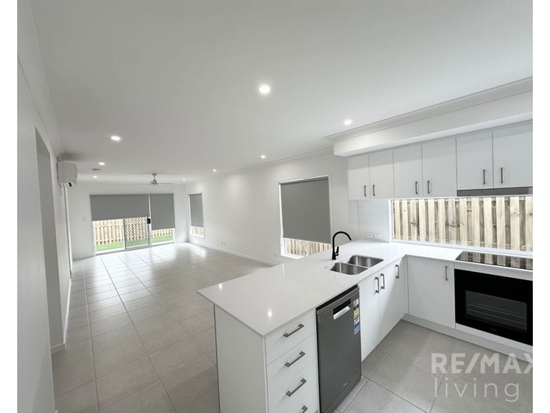 22 Myrtle Street, Burpengary QLD 4505