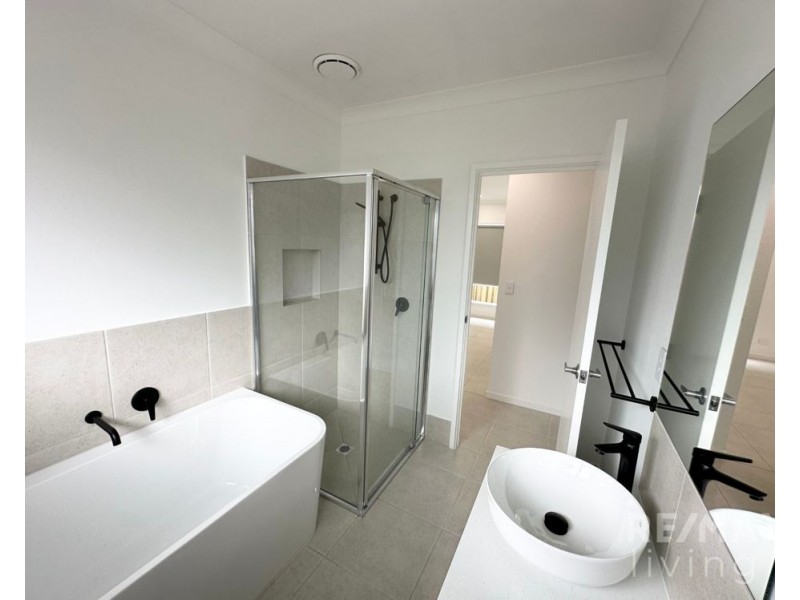 22 Myrtle Street, Burpengary QLD 4505