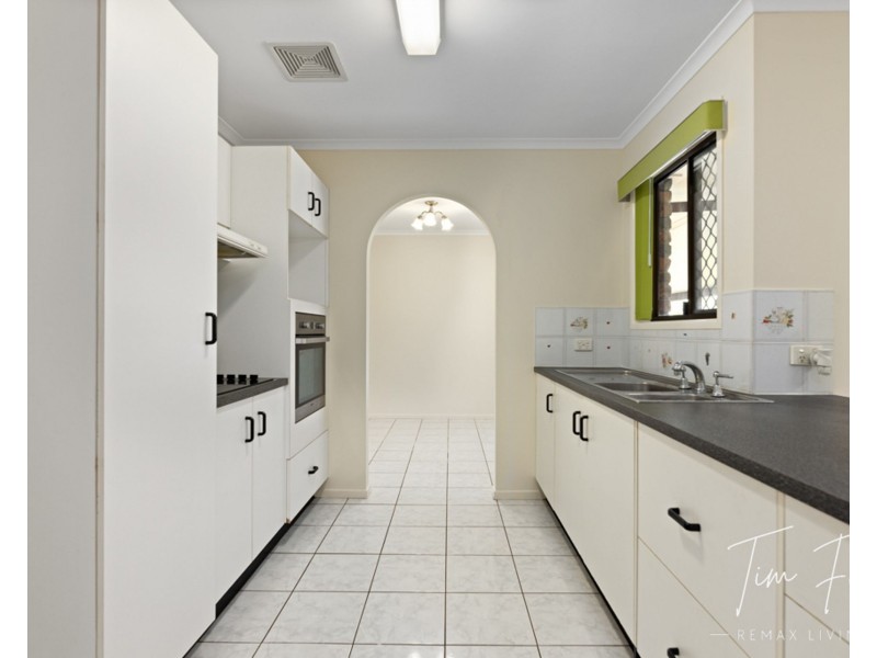 11 Mantias Street, Bald Hills QLD 4036