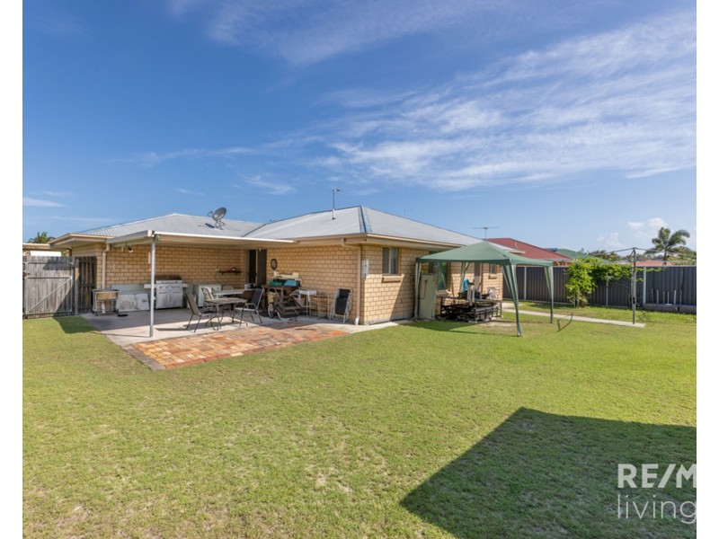 24 Columbia Drive, Beachmere QLD 4510