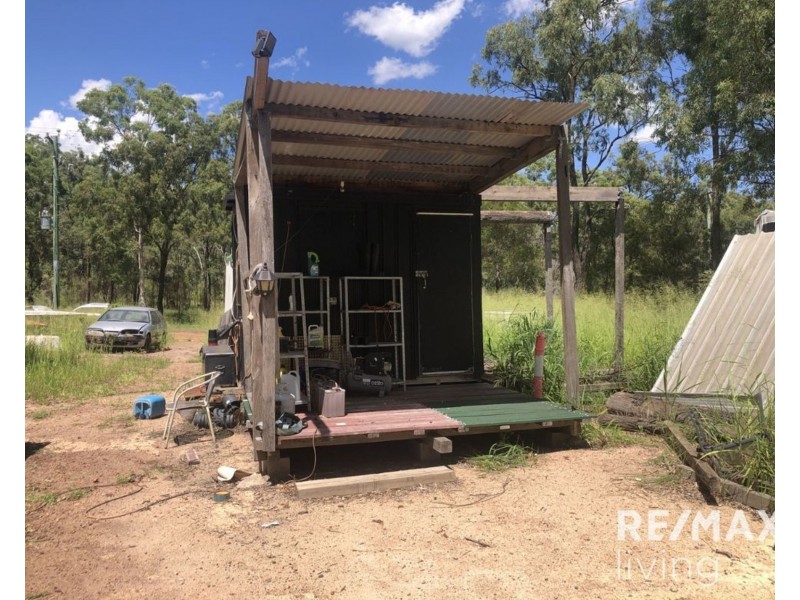 24 Middle Road, Proston QLD 4613