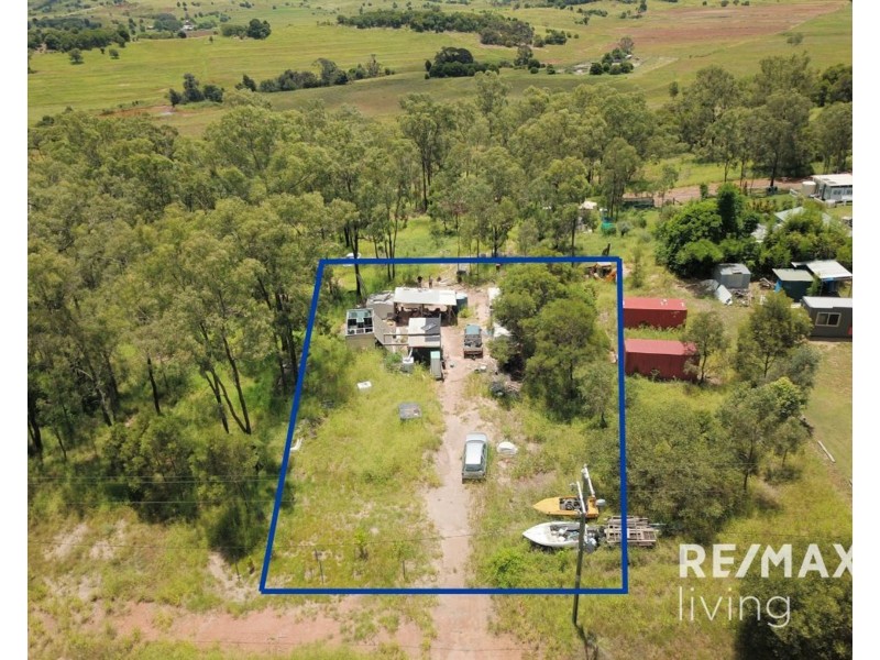 24 Middle Road, Proston QLD 4613