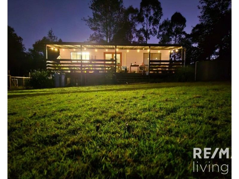 94 Hardgrave Road, Benarkin North QLD 4306