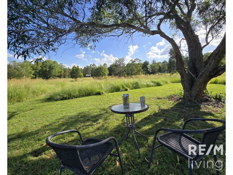 94 Hardgrave Road, Benarkin North QLD 4306