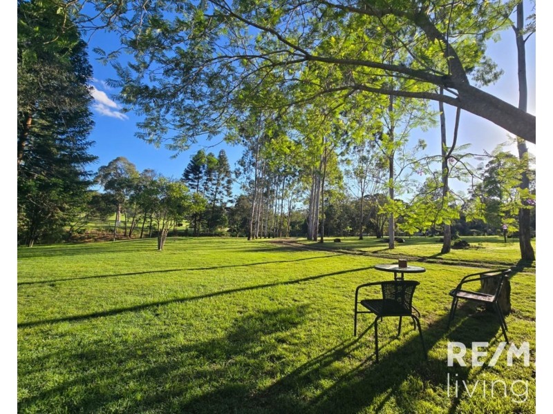 94 Hardgrave Road, Benarkin North QLD 4306