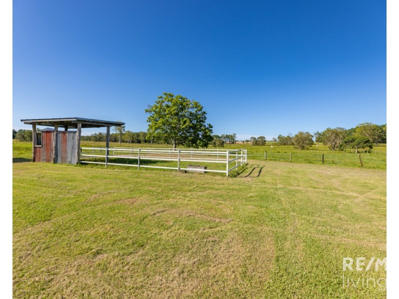 105 Twin View Road, Elimbah QLD 4516